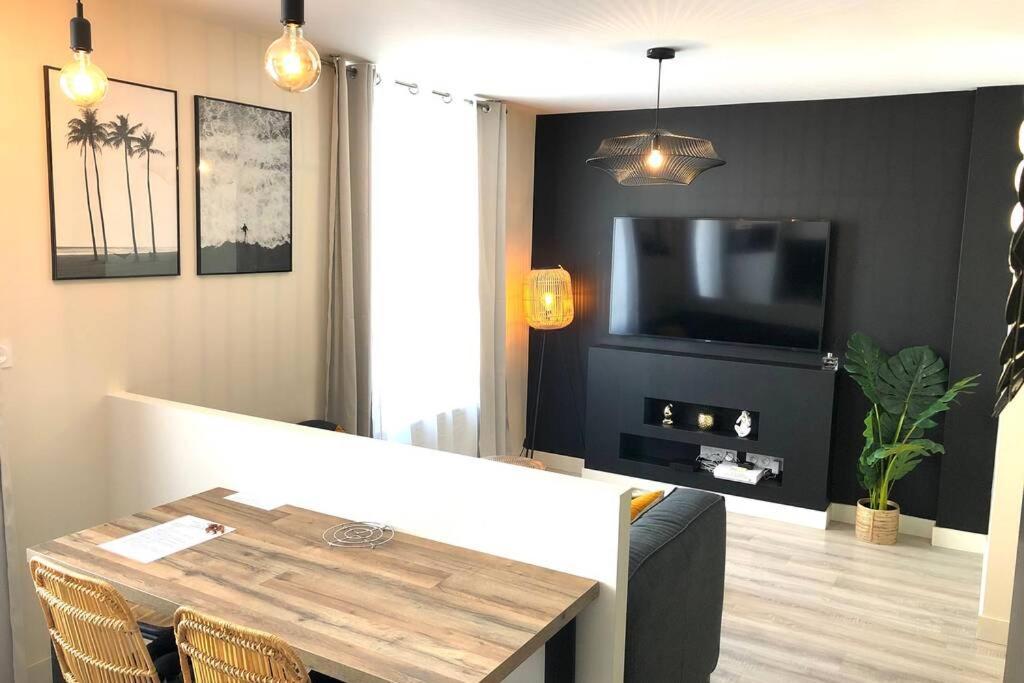 Appartement La Madeleine Lorient Bagian luar foto